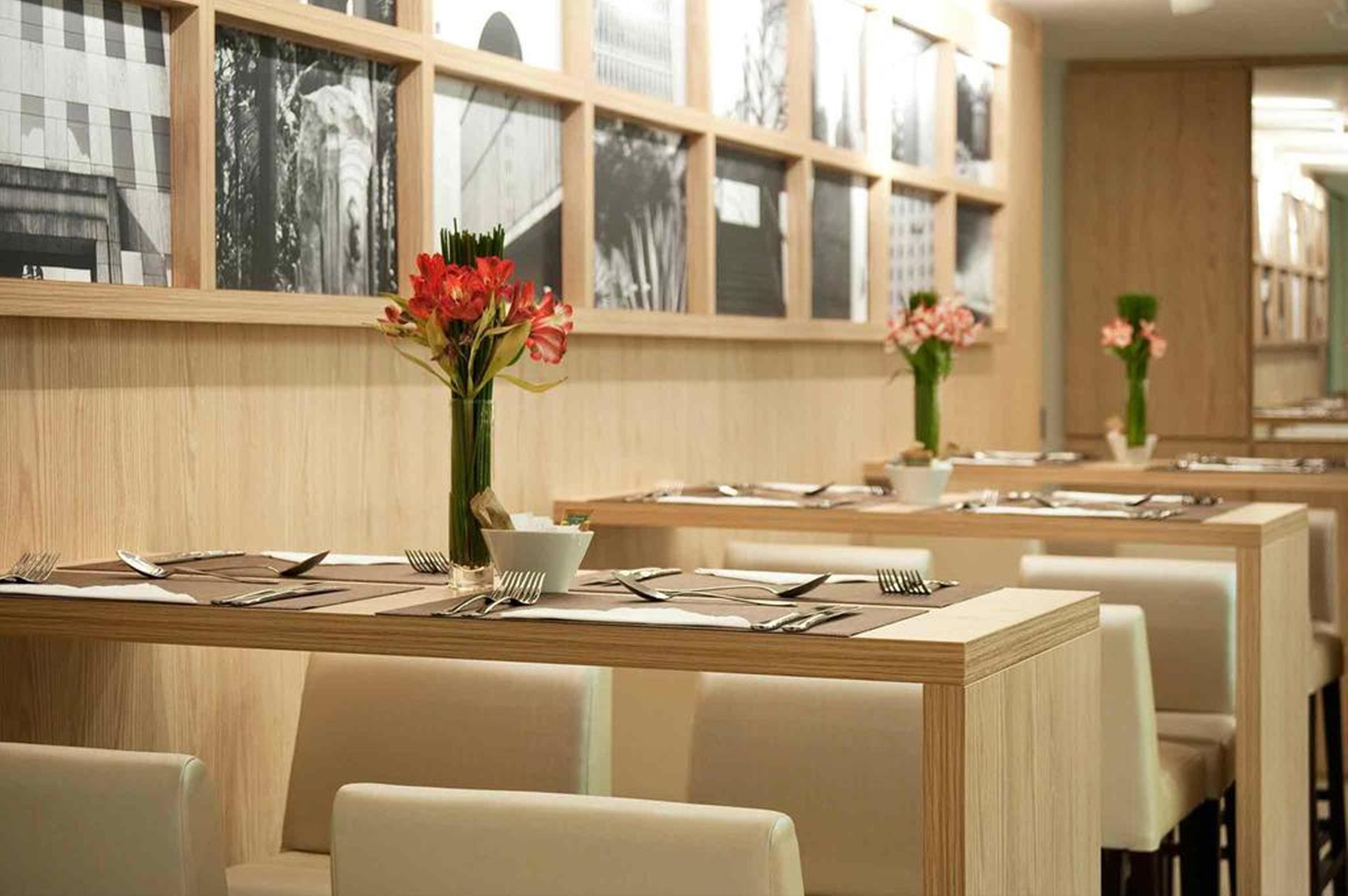 Mercure Sao Paulo Pamplona Restaurante foto